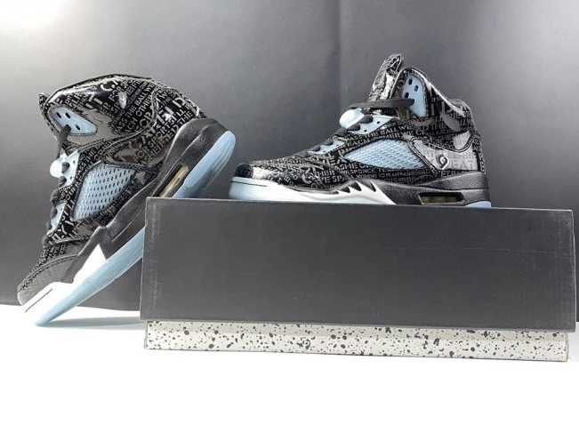 Rep 5 633068-010 Doernbecher Retro Jordan AIR 0610